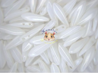 Намистини 2-hole Кинджали White Alabaster 5×16 мм (1 шт) Намистини 2-hole Кинджали White Alabaster 5×16 мм (1 шт)
