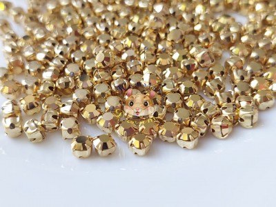 Шатони Preciosa Maxima Crystal Aurum/ золото 4 мм (1 шт)