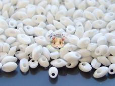 Miyuki Long Magatama LMA0402 White Opaque / 5 г Miyuki Long Magatama LMA0402 White Opaque / 5 г